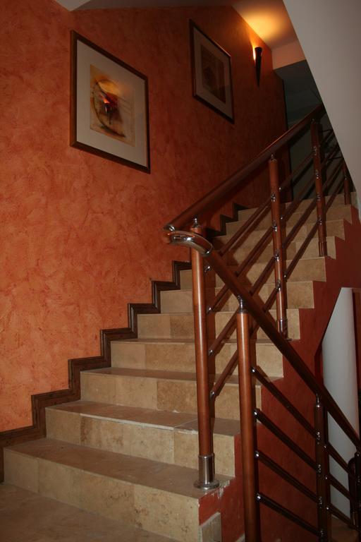 Hotel Tenishouse Marki  Ngoại thất bức ảnh